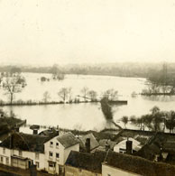 Floods Nayland